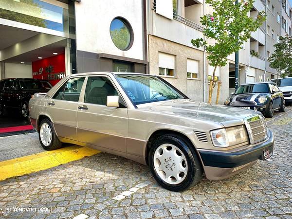 Mercedes-Benz 190 D 2.5 Turbo - 2