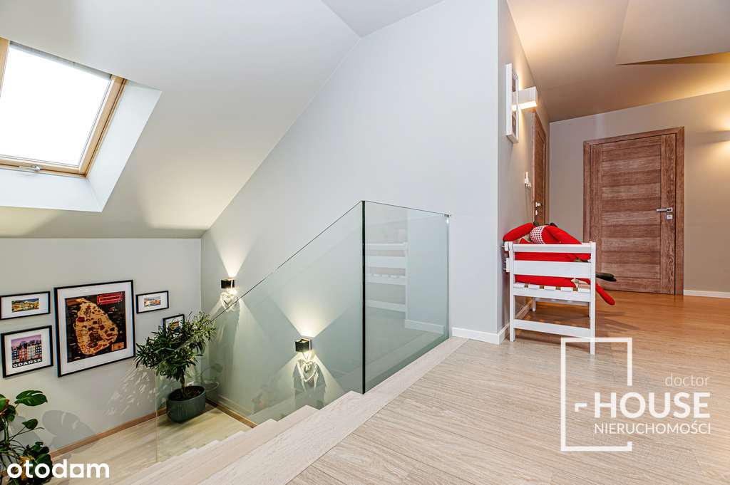 Dom marzeń przy lesie – przestrzeń, cisza, komfort-14