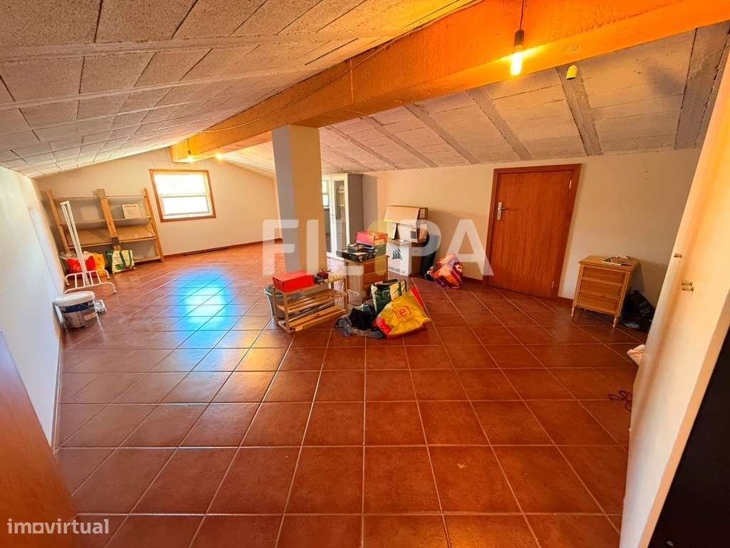 T3 com Excelentes Áreas, Garagem e Sótão Exclusivo | Vilela-19