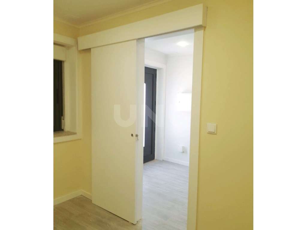 Conjunto de 3 Moradias Térreas - Investimento com Rendimento Imediato-15
