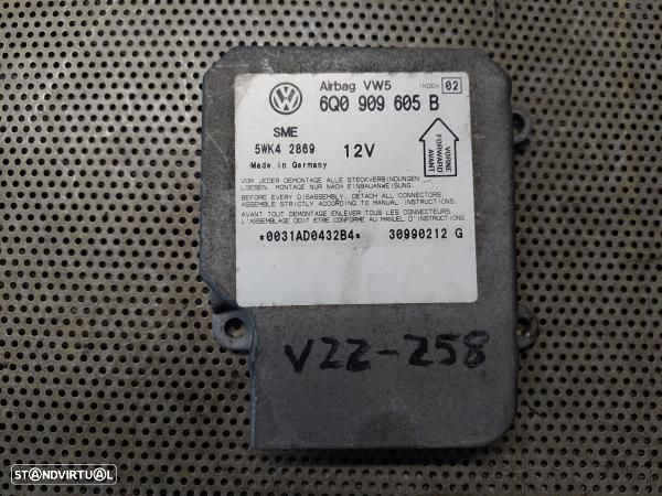 Centralina / Modulo Airbags Volkswagen Passat (3B2) - 2