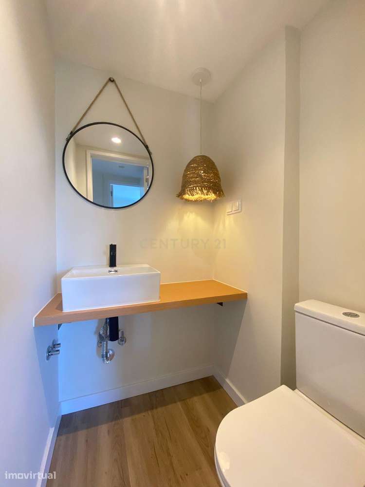 Apartamento T2 junto ao Alto dos Moinhos-16