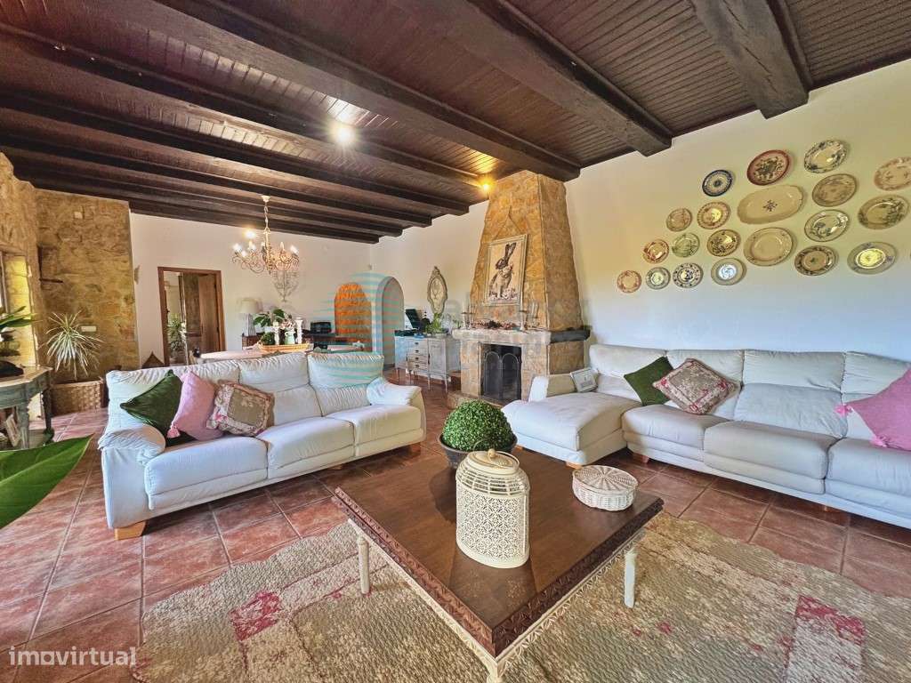 Moradia T4 com piscina, em Melroeira, Torres Vedras-21