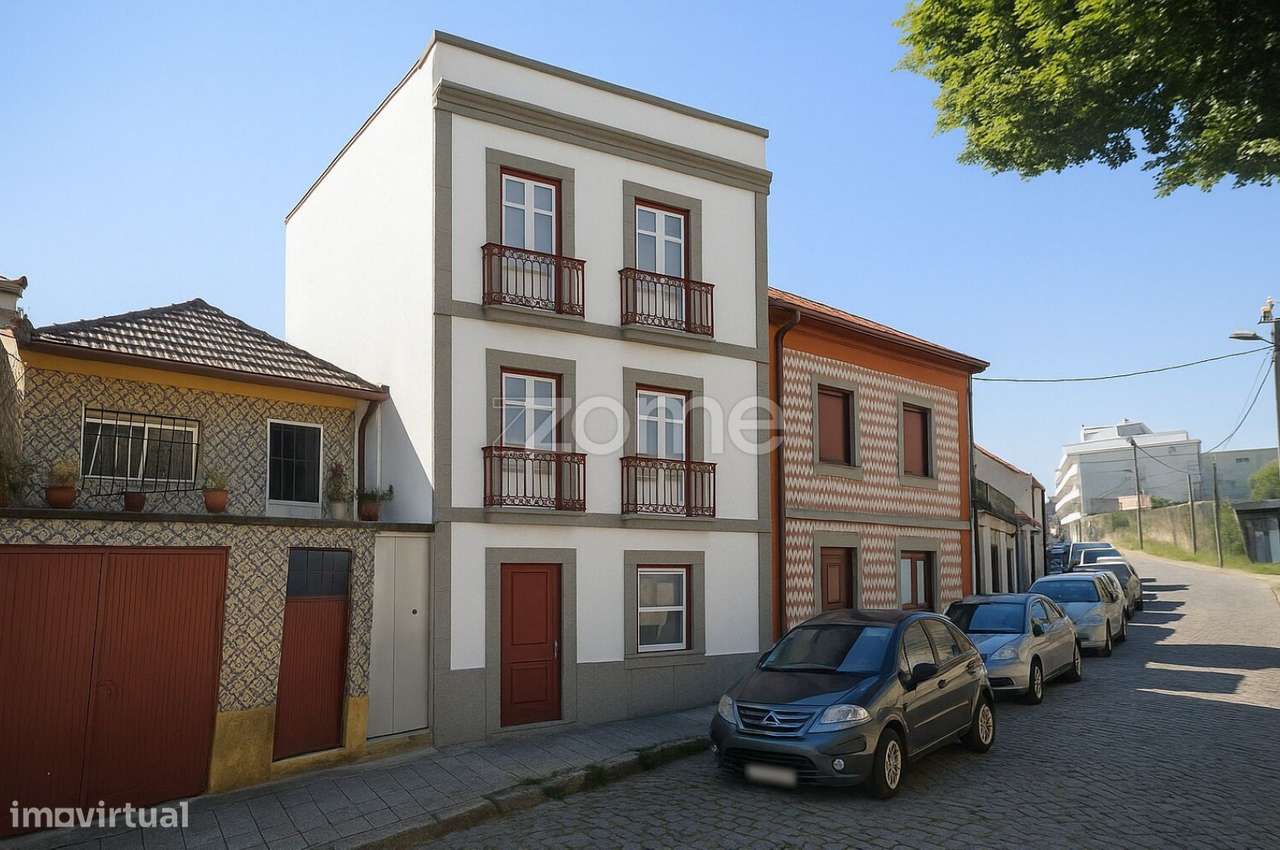 Moradia para recuperar em Ramalde - Grande imagem: 1/22