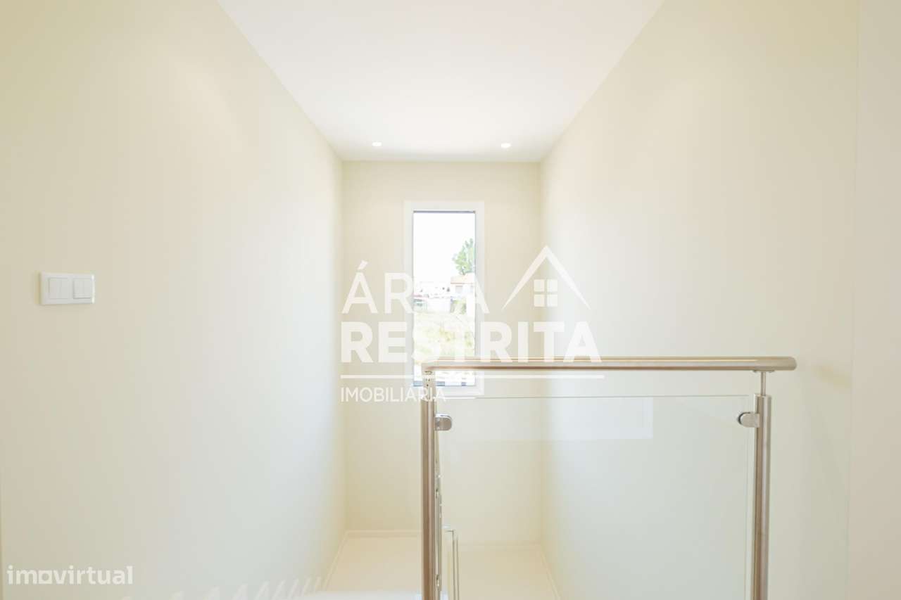 Moradia T4 Nova c/piscina, Vendas de Azeitão, Azeitão-39