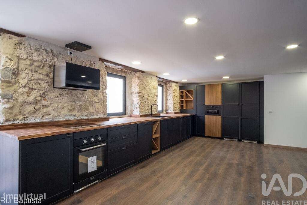 Prédio T4 em Monchique de 366,00 m2 - Grande imagem: 3/29