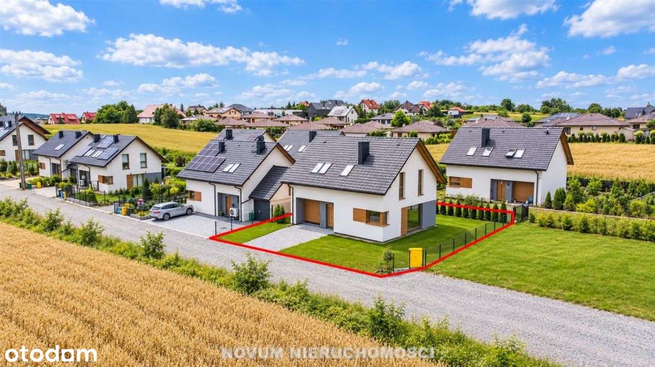 Dom na sprzedaż, 4 pokoje, 131 m², Świerklaniec