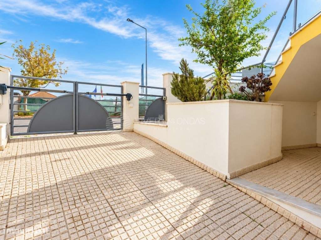 Moradia T4 com 241,1 m² na Caparica - Conforto, Espaço e Excelente ...-44