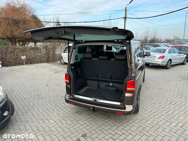 Volkswagen Multivan - 26