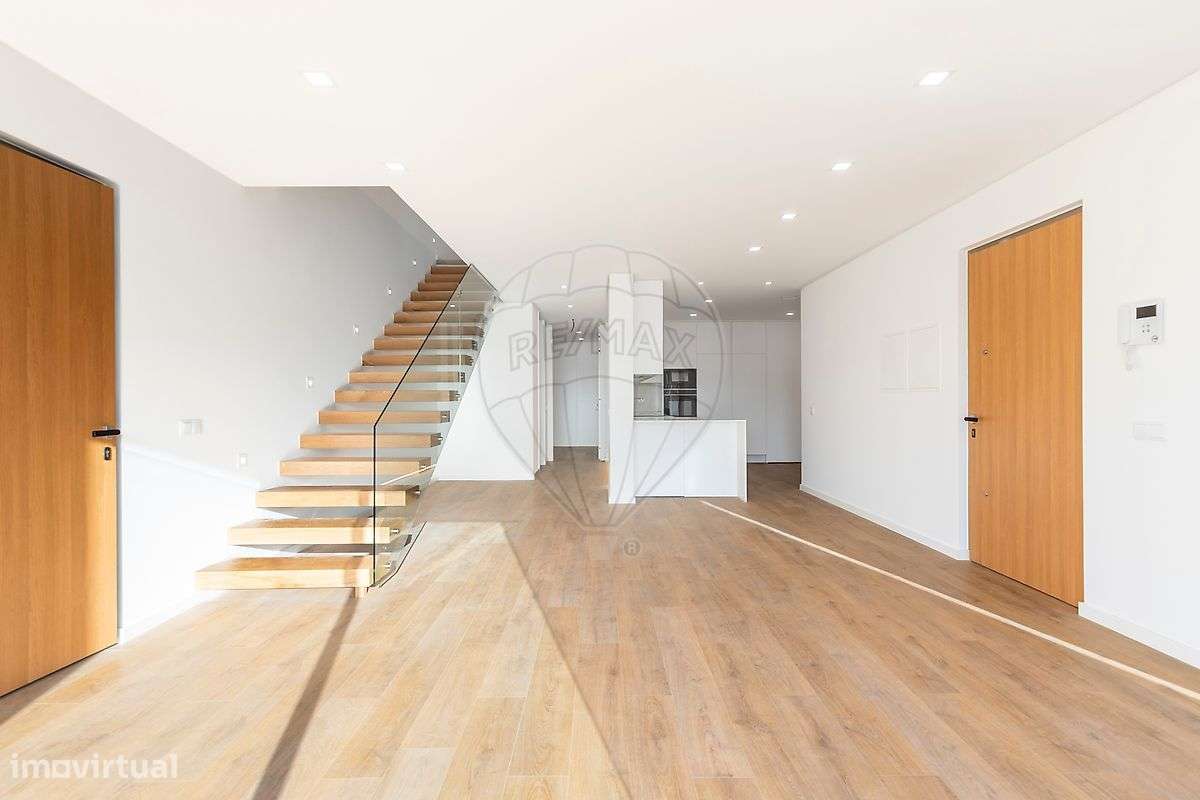 Moradia T3 para venda - Grande imagem: 2/37