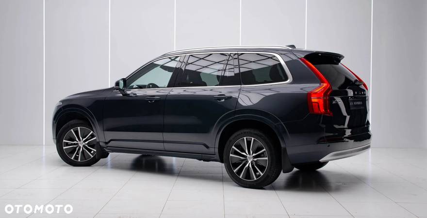 Volvo XC 90 B5 B AWD Momentum - 6