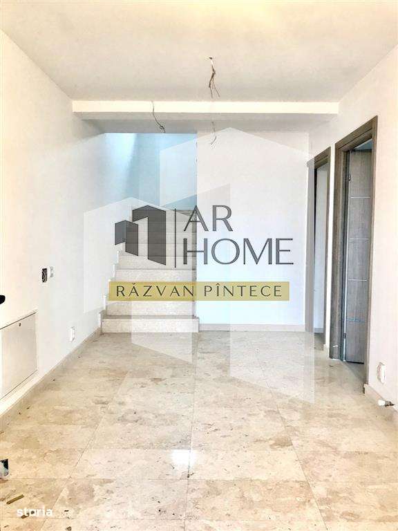 Vila P+1E+M, 15 camere, 32 locuri cazare, zona Mall AFI Palace, Ploies - Imagine principală: 3/20