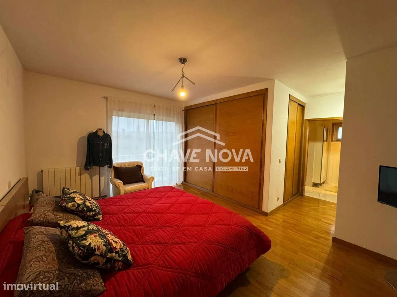 Moradia V3+1 em Nogueira, cidade da Maia-10