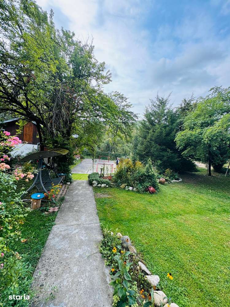 Casa (vila) de vanzare com. Varfuri|Suvita jud Dambovita teren 6000 mp-17