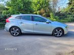 Volvo V40 D2 R-Design Momentum - 2