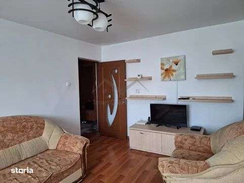 Apartament 3 camere Canta - Imagine principală: 2/8