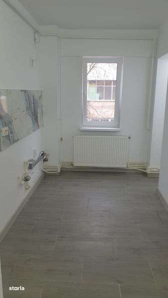 Ap.2 cam.cf1d Hipodrom - Imagine principală: 5/8