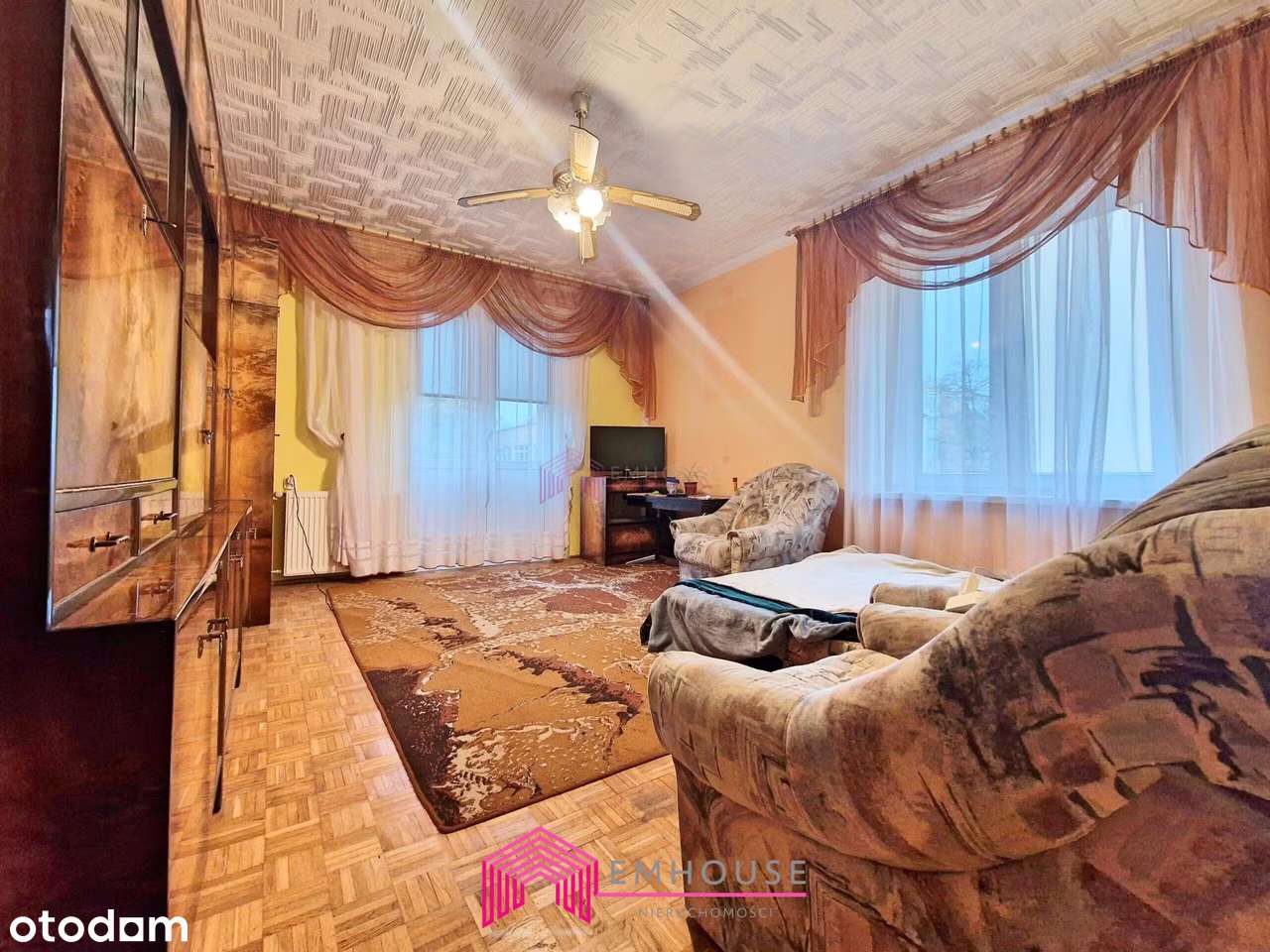 Mieszkanie na 1 piętrze z dużym potencjałem.-1