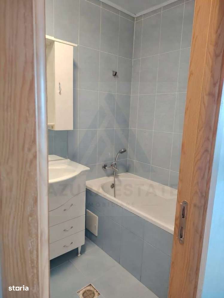 Apartament 3 camere nemobilat 52 mp utili zona Trei Stejari-8