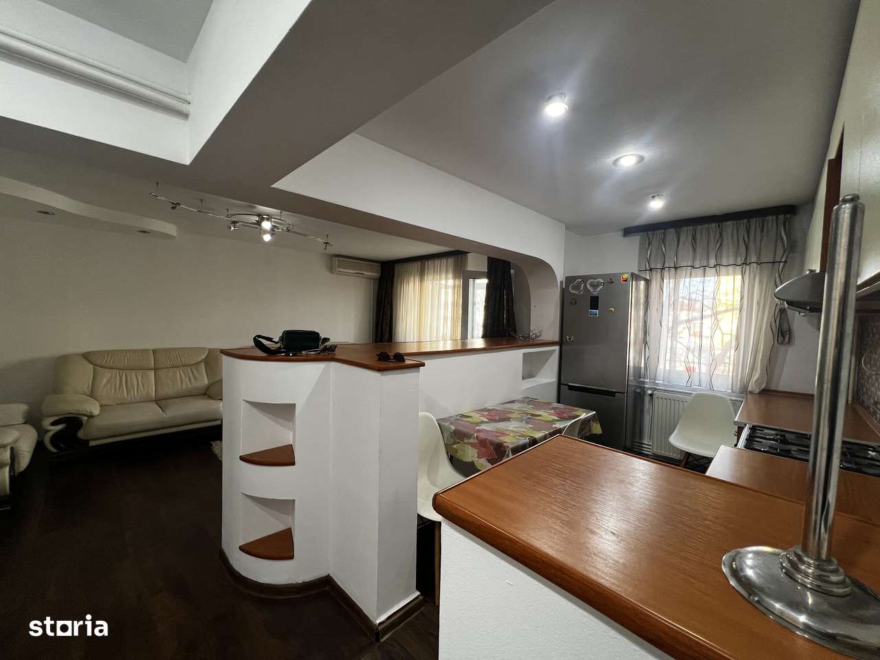 Apartament 3 camere-Str Popa Sapca-etaj 2/4-0