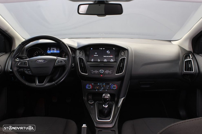 Ford Focus SW 1.0 EcoBoost Active - 16