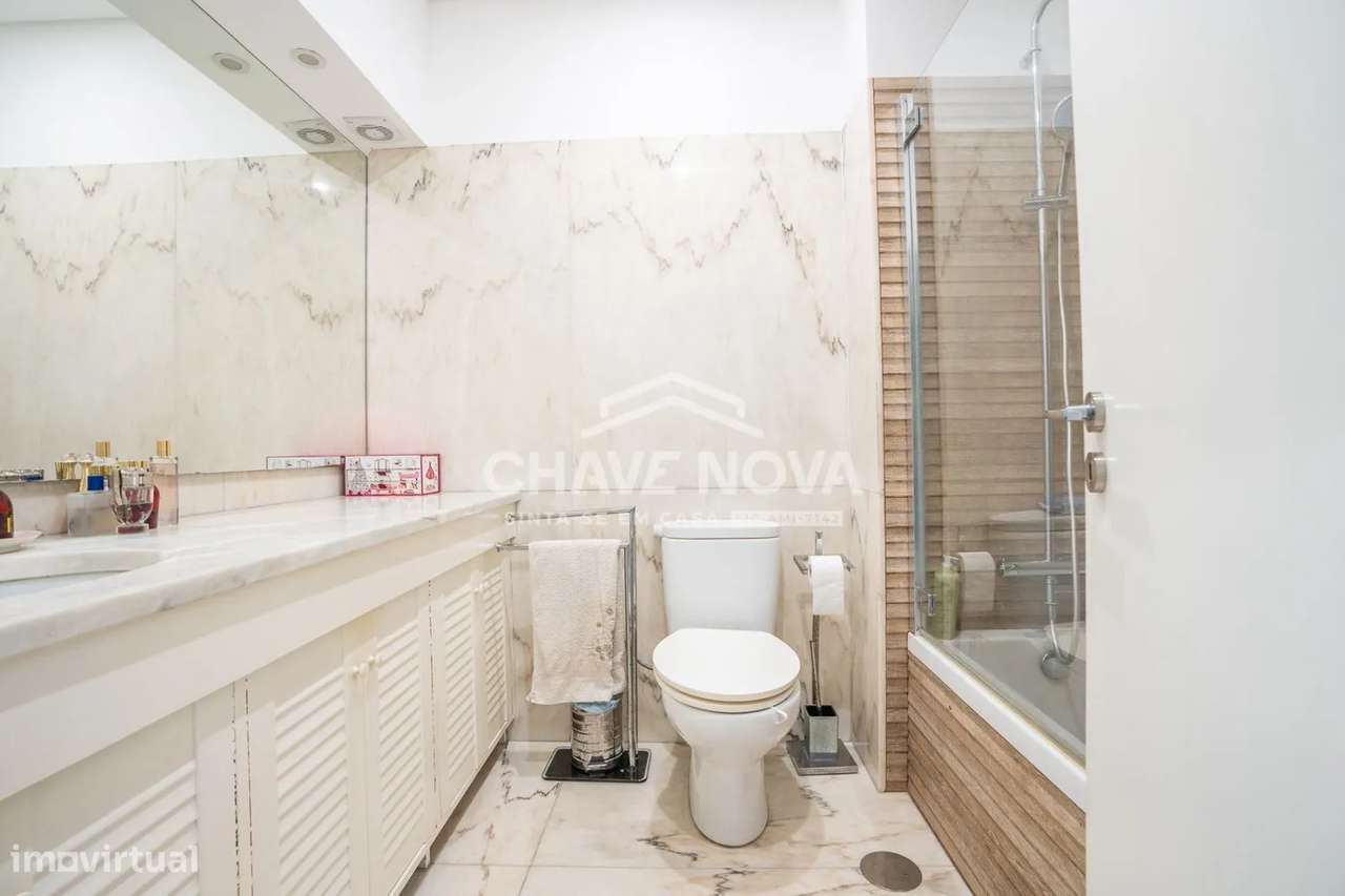 Apartamento T3 c/vista para a Foz do Douro-9