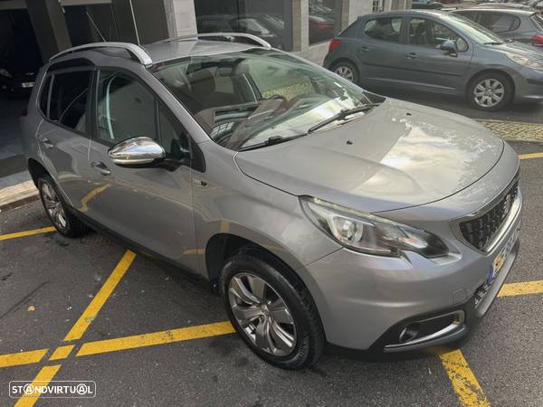 Peugeot 2008 1.6 BlueHDi Style - 3