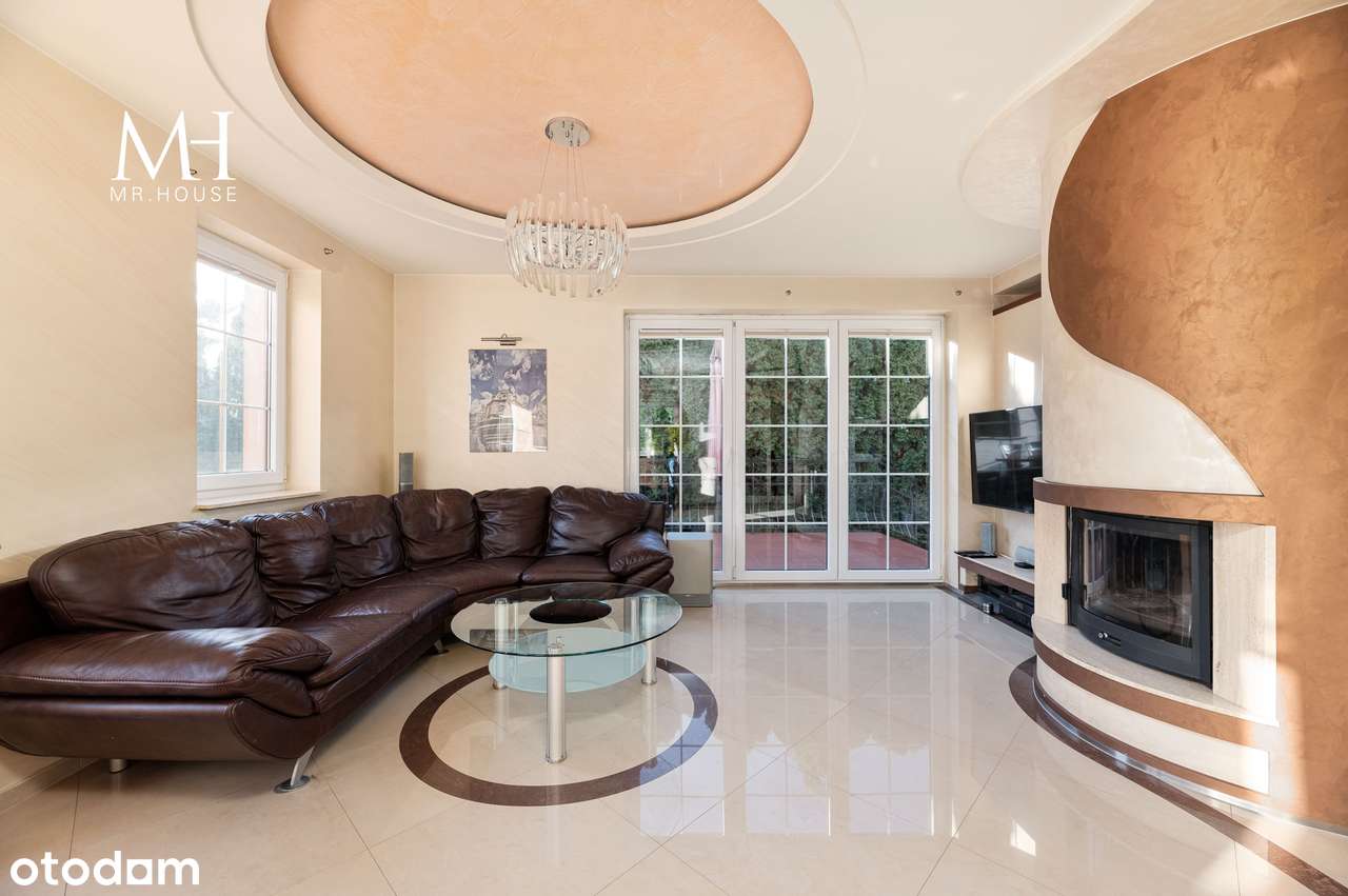 Ciekawy DOM miejski | Aleksandrów Łódzki - Pełny obrazek: 2/19