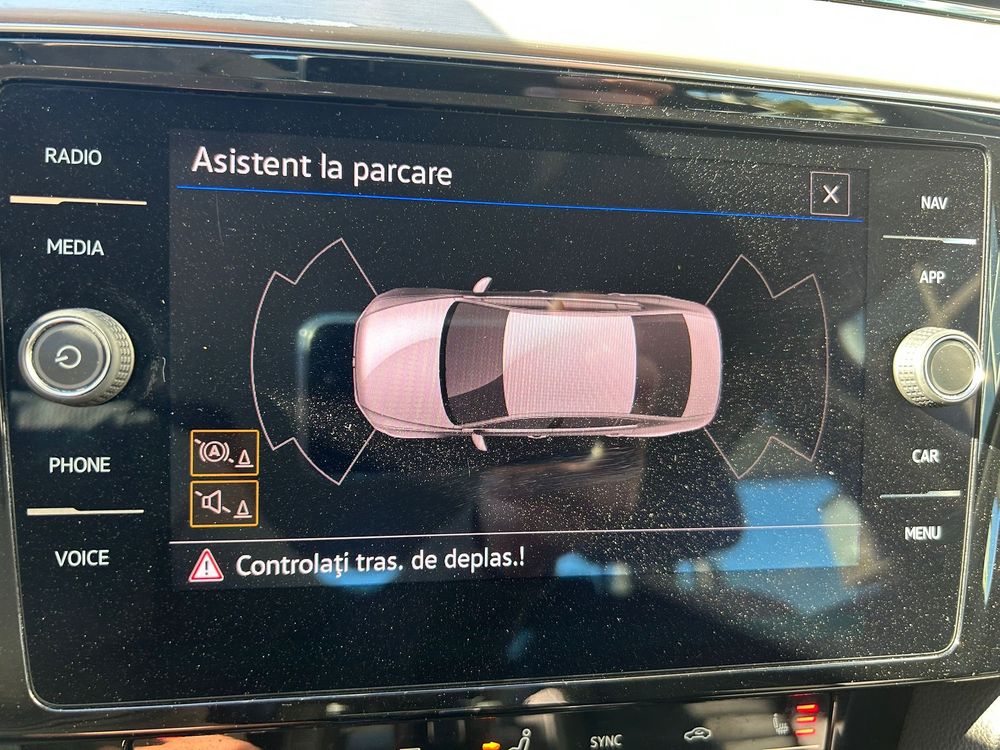 Volkswagen Passat - foto 23