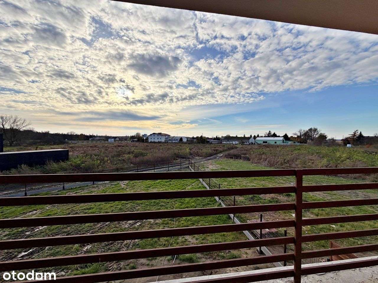 Gotowy! Bliźniak z Dużą Działką | St. Deweloperski-12