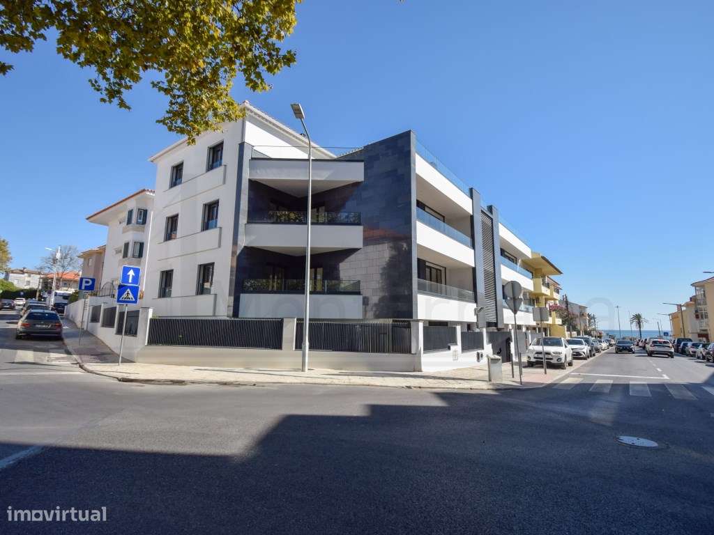 FABULOSA PENTHOUSE JUNTO À PRAIA DA PAREDE - CASCAIS-46
