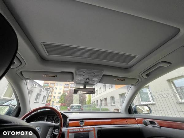 Volkswagen Phaeton 4.2 V8 4MOTION langer Radstand Automatik (5 Sitzer) - 15