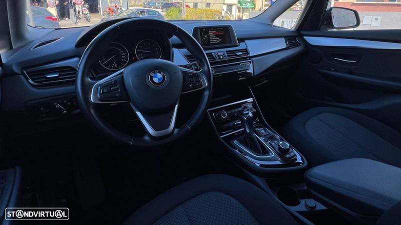 BMW 225xe Active Tourer - 17