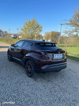 Toyota C-HR 1.8 HSD 4x2 CVT C-ult LED - 4