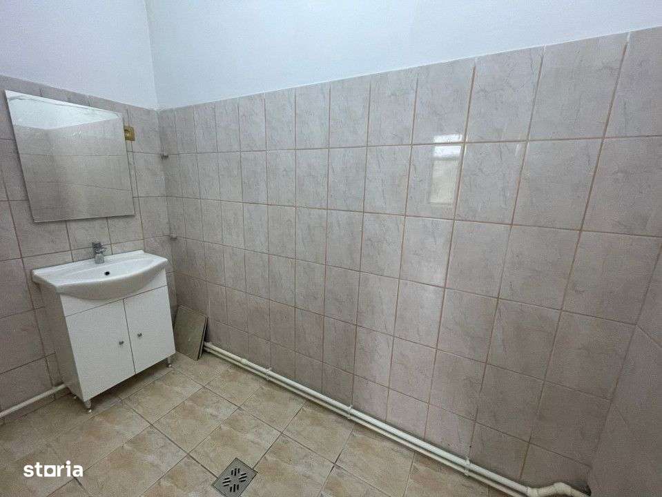 Spatiu comercial  P+1 *oportunitate de investitie* - Comuna Balanesti - Imagine principală: 4/9