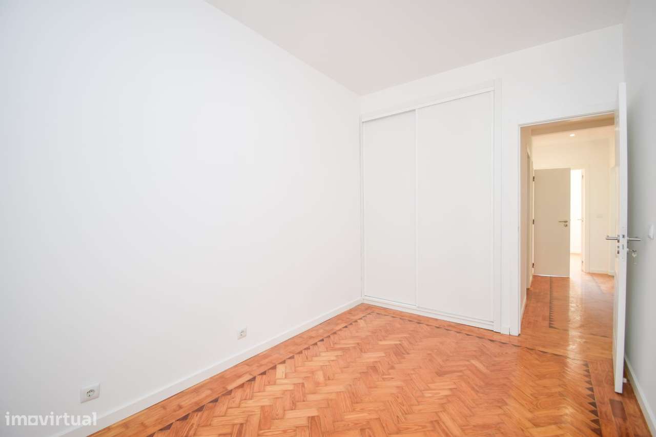 Apartamento T2 à venda em Lisboa-6