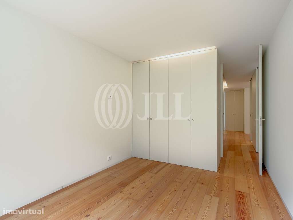 Apartamento T4 com estacionamento, em Vila Nova de Gaia-27