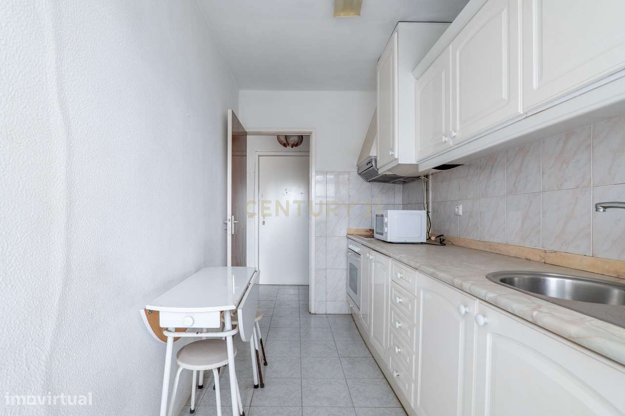 Apartamento T2 na zona da Boavista, Porto - Grande imagem: 2/18