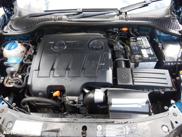 Injector 03L130277B Skoda Octavia 2 2013 BREAK 1.6 TDI - 9