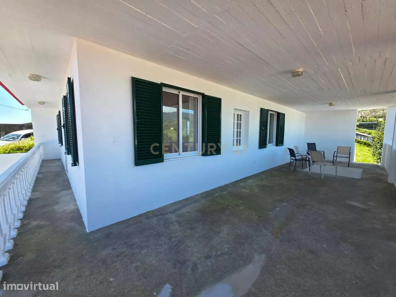 Moradia T5 Totalmente Equipada e Renovada com Vista Deslumbrante – Lom-23