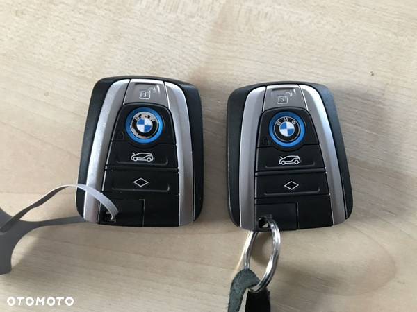 BMW i3 (60 Ah) - 38