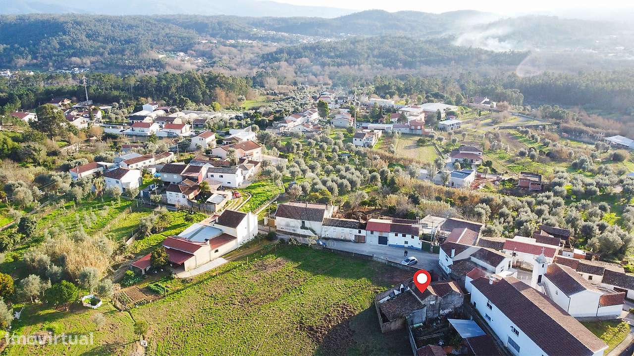 Moradia T2 para venda - Grande imagem: 2/12