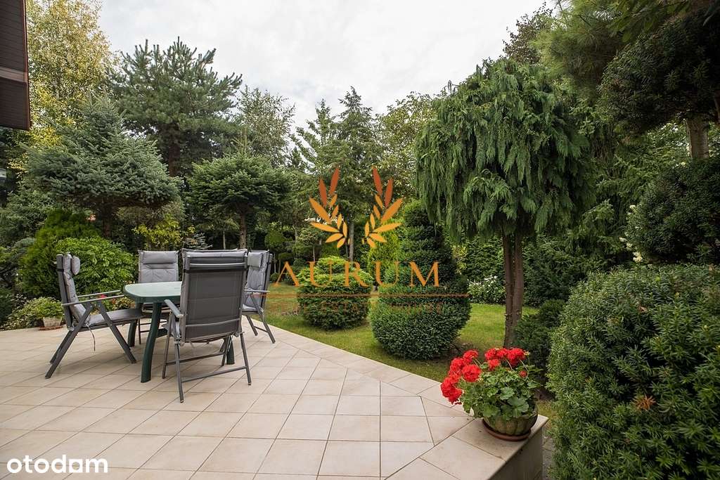 Ciepły rodzinny dom najwyższej jakości blisko lasu-16