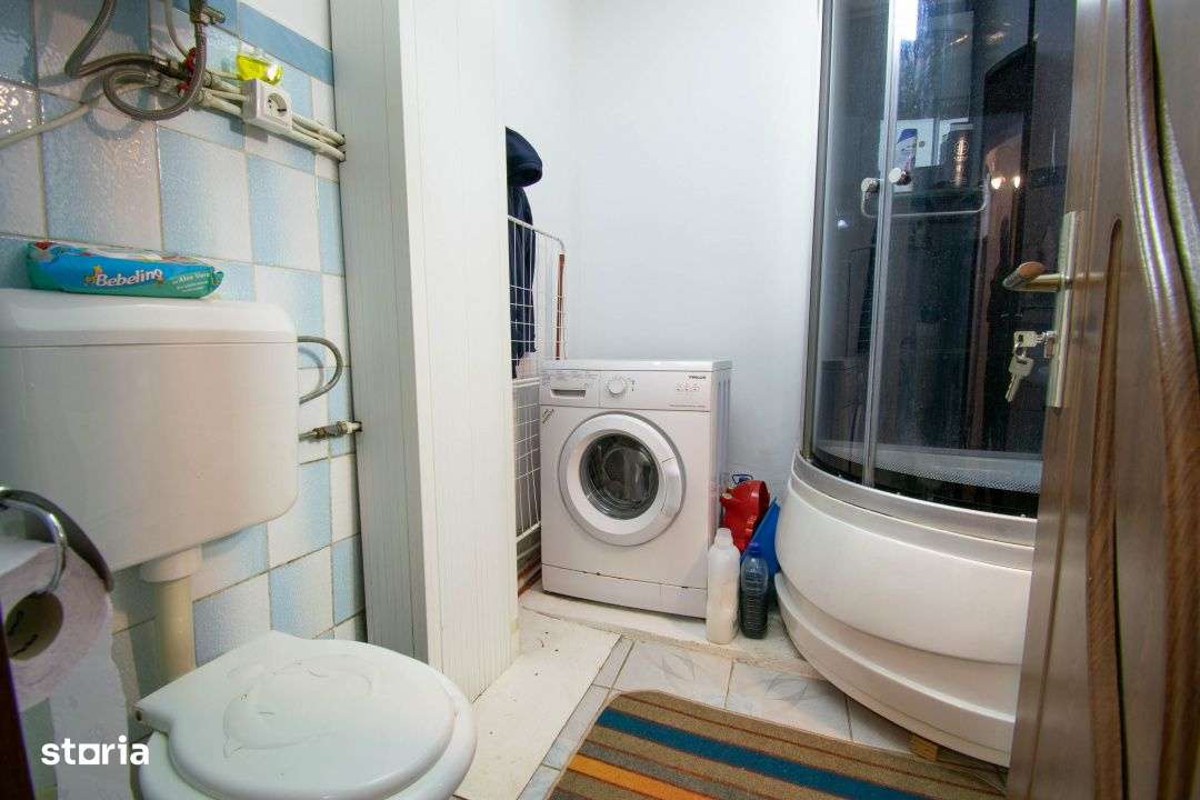 Stefanestii de Jos, 3 camere 70 mp,2 bai,centrala proprie,etaj 1/2,Com-16