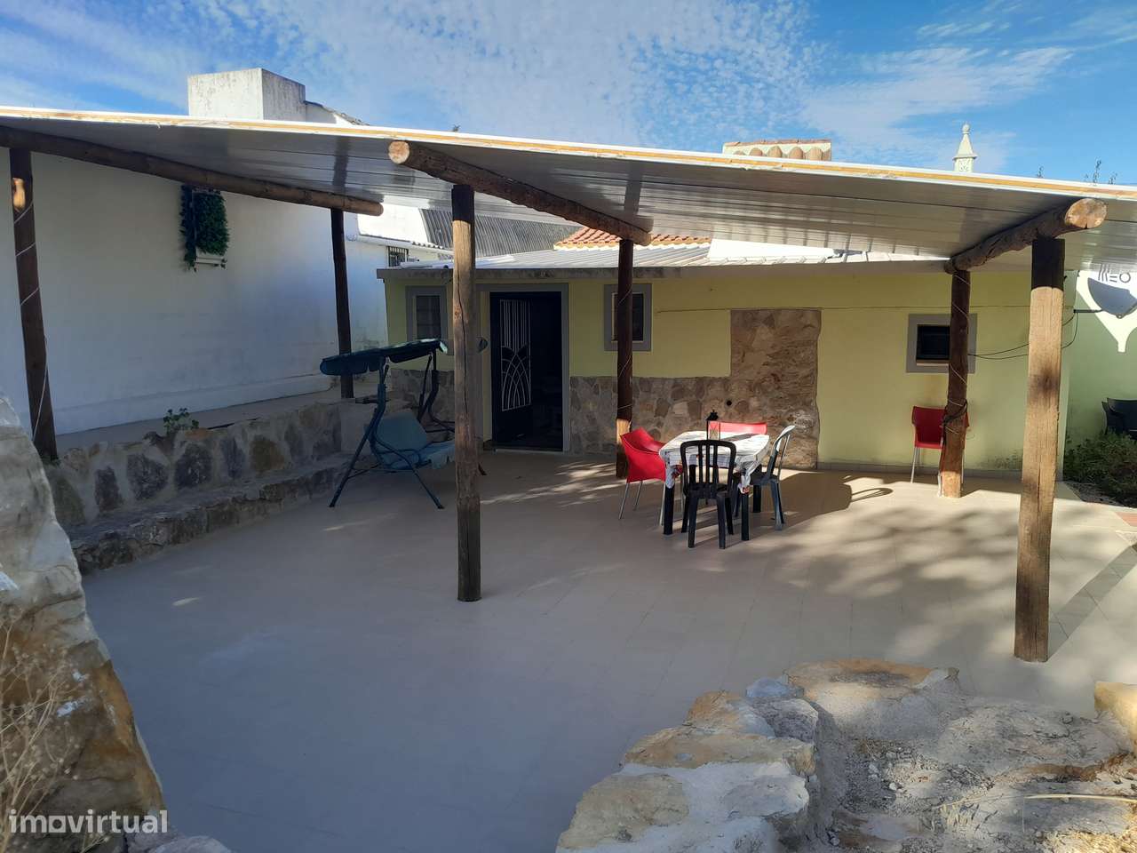 Moradia T3 C/ 10.000M2 Terreno C/ Furo-5