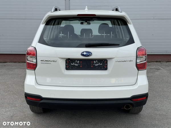 Subaru Forester 2.0i Exclusive Lineartronic - 4