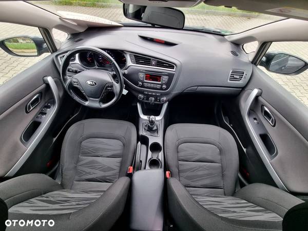 Kia Ceed 1.4 CVVT Edition 7 - 8