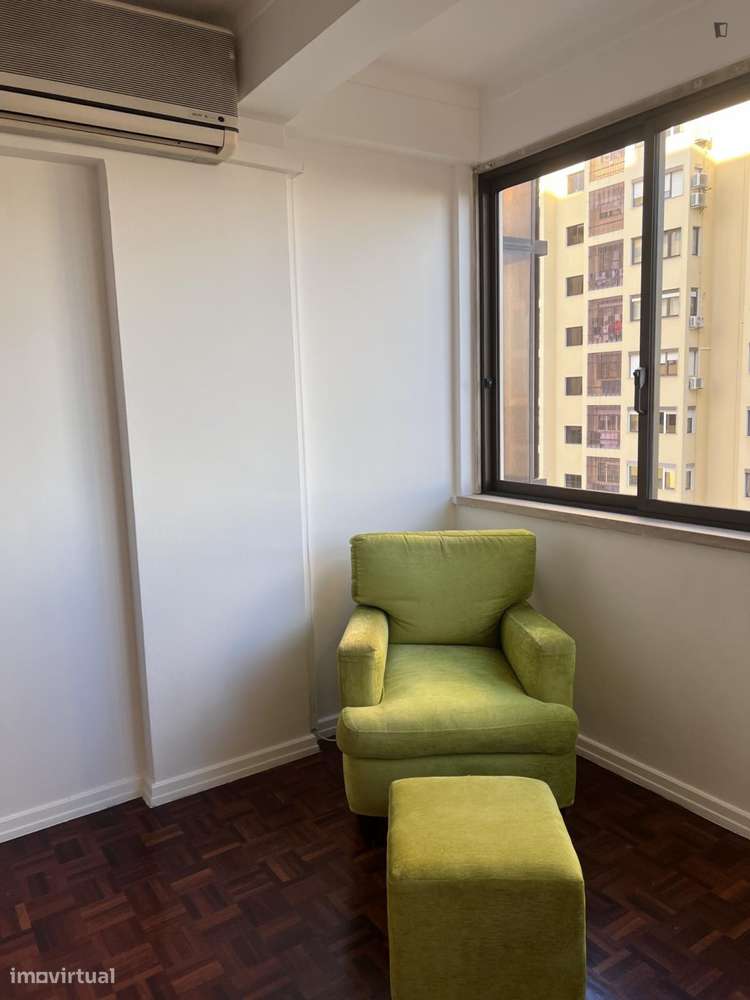 Quarto - localizado em Sacavém Lisbon - Grande imagem: 4/7