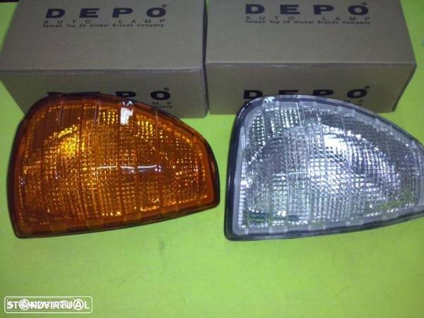 farolins pisca Mercedes 200d e 240d W123 (Novos) - 1