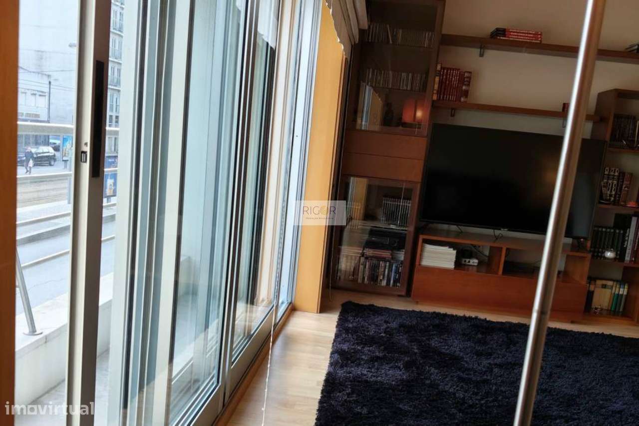 T3 junto ao Metro, a 980mts da praia de Matosinhos-3